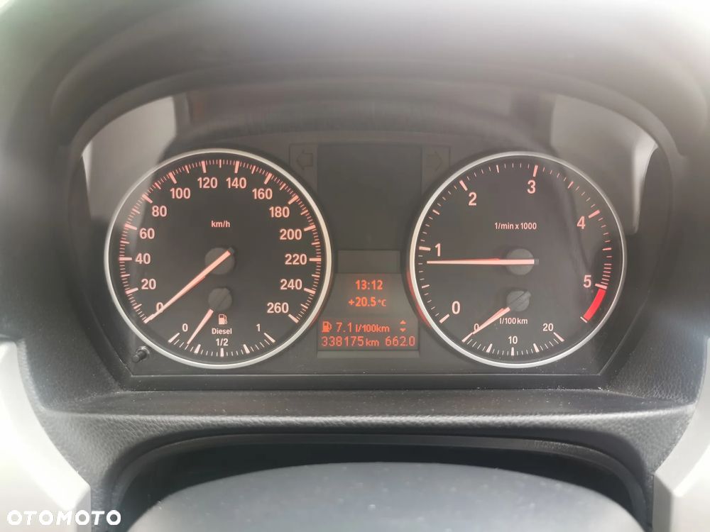 BMW Seria 3 318d - 7