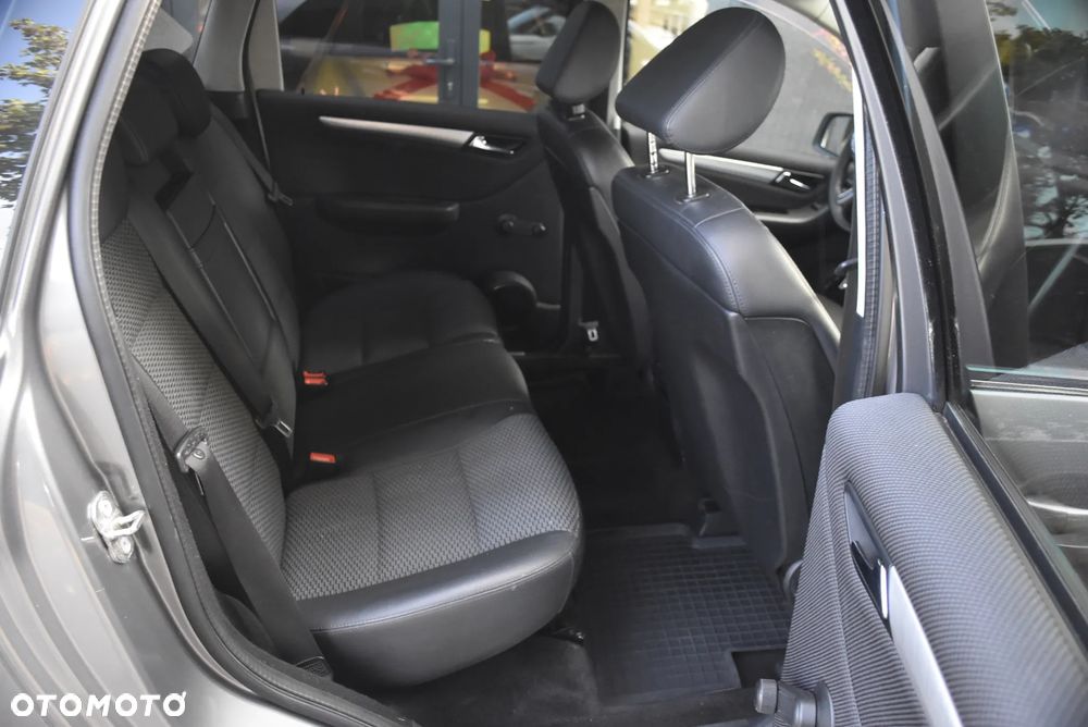 Mercedes-Benz Klasa B 180 CDI Special Edition - 9