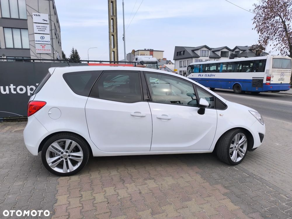 Opel Meriva 1.4 T Design Edition - 2