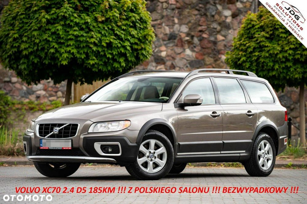 Volvo XC 70 - 1