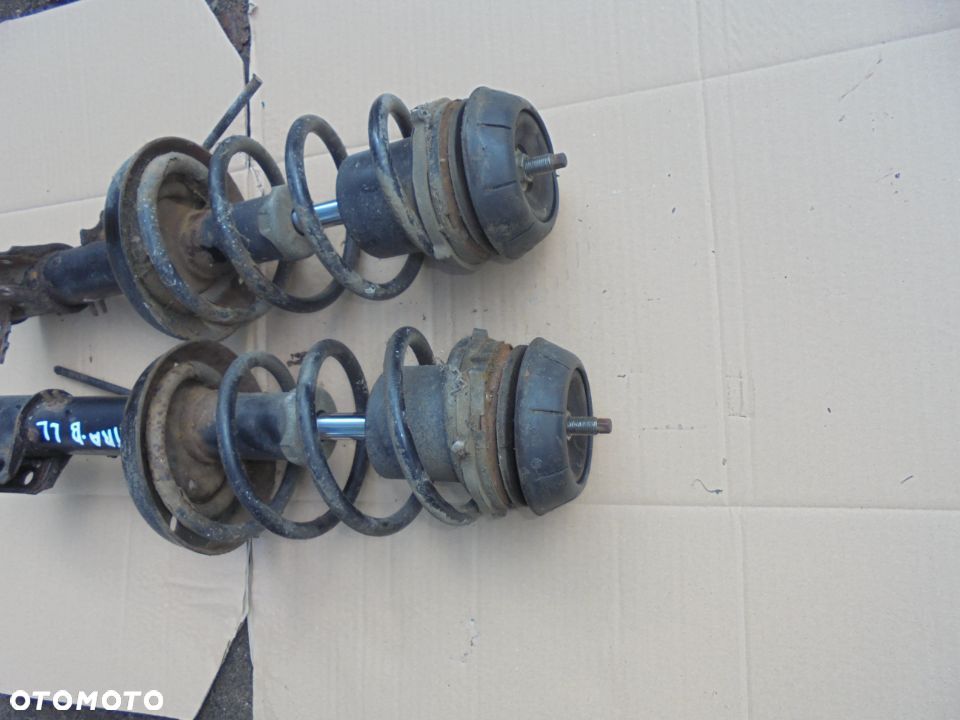 MCPERSON AMORTYZATOR PRAWY LEWY PRZOD VECTRA B  1.8 16V LIFT - 2