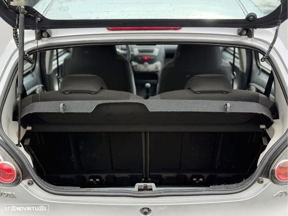 Toyota Aygo 1.0 + AC - 13