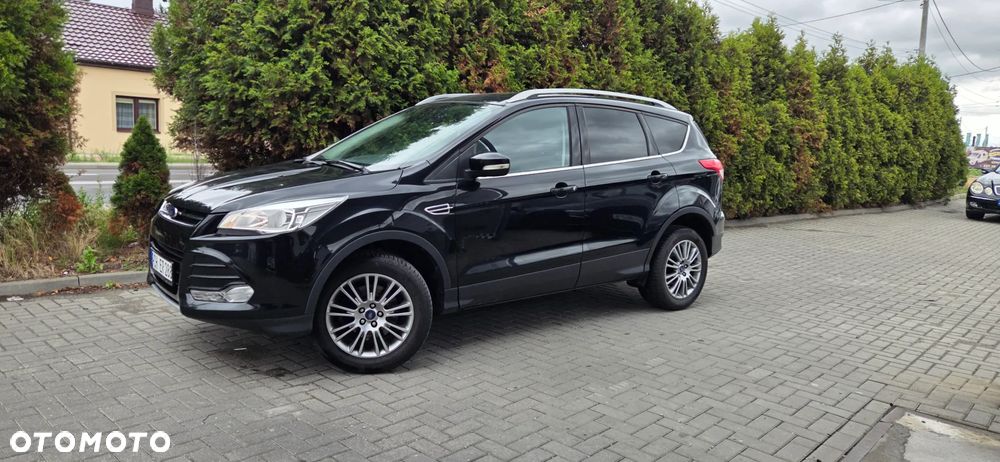 Ford Kuga 2.0 TDCi 2x4 Titanium - 6