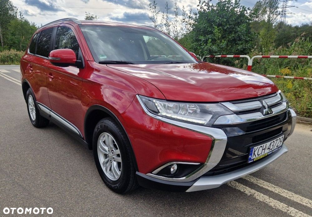Mitsubishi Outlander 2.0 2WD SUV-Star - 12