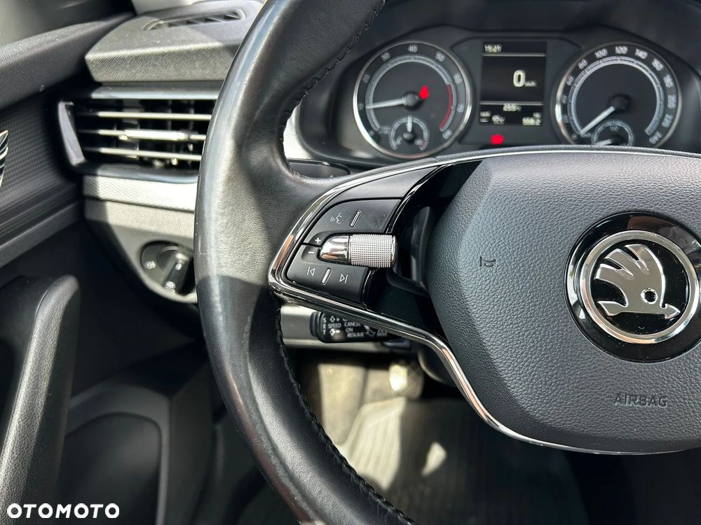 Skoda Kamiq 1.0 TSI Style - 21