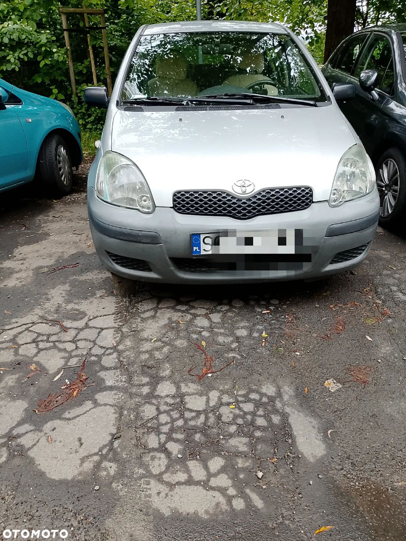 Toyota Yaris 1.0 Base - 1