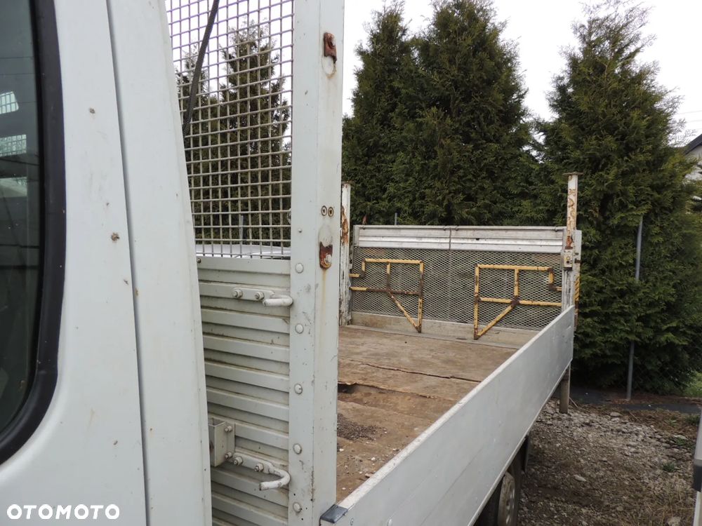 Skrzynia ładunkowa z platformą elektryczną - 5