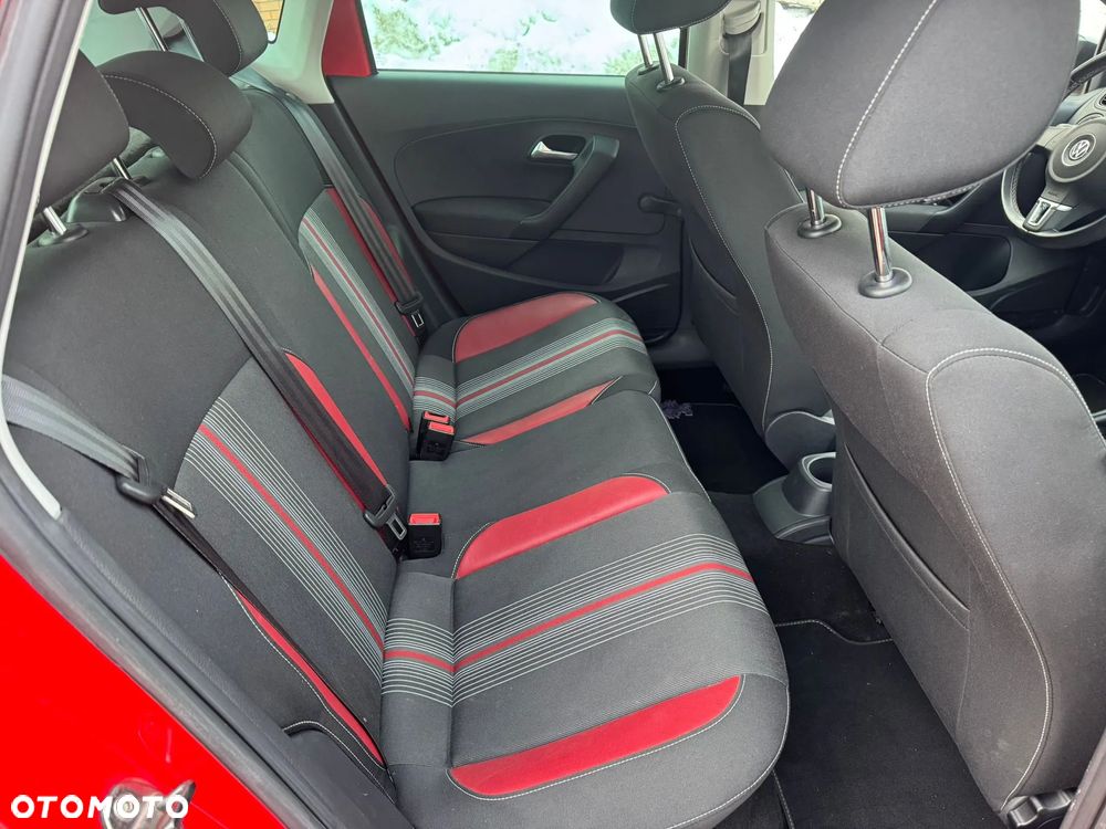 Volkswagen Polo 1.2 TSI Blue Motion Technology MATCH - 11