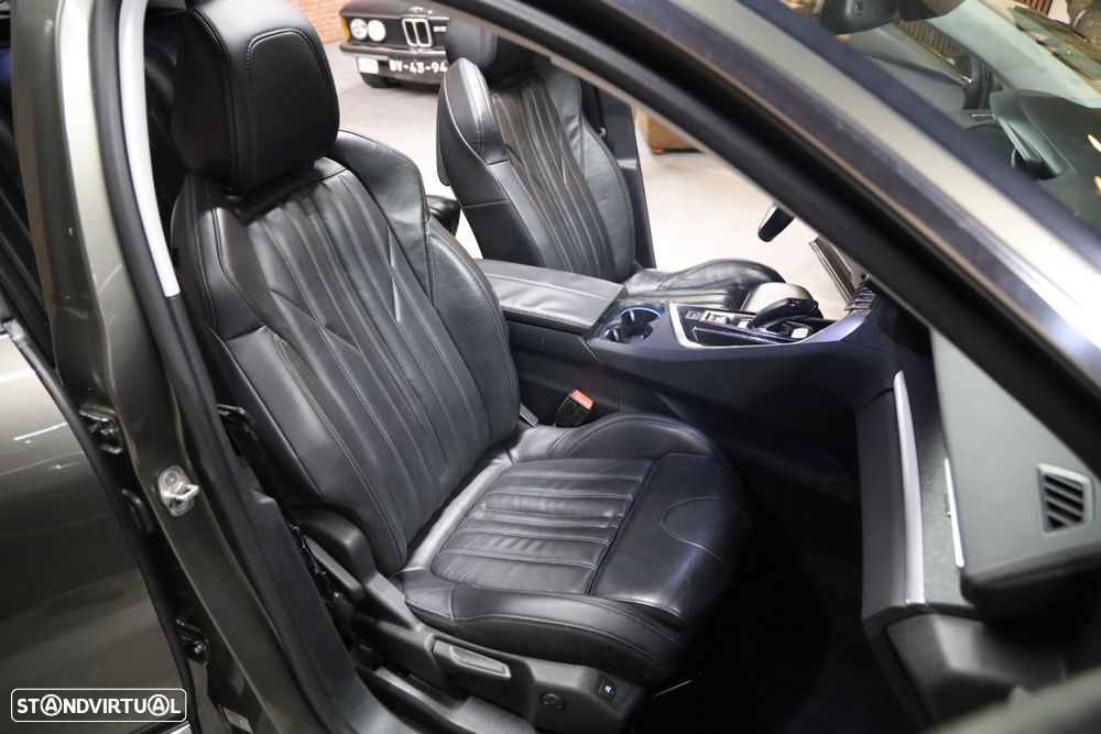 Peugeot 5008 BlueHDI 130 EAT8 Allure Pack - 36