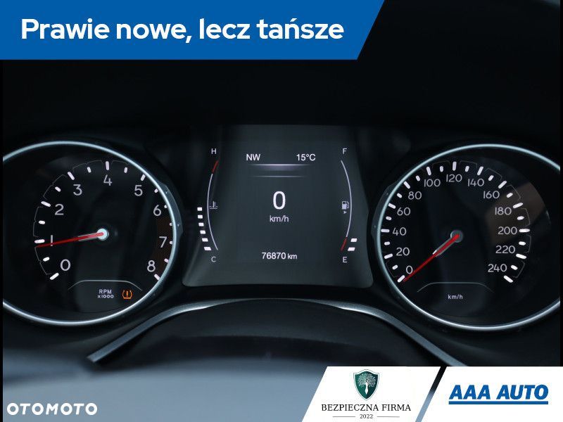 Jeep Compass - 12