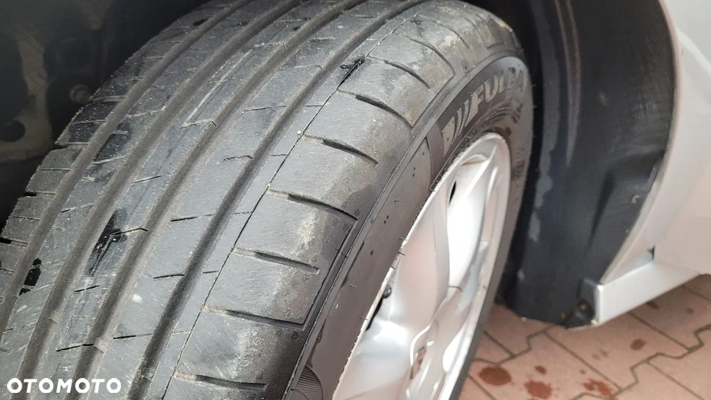 Renault Laguna 1.5 dCi Expression - 14