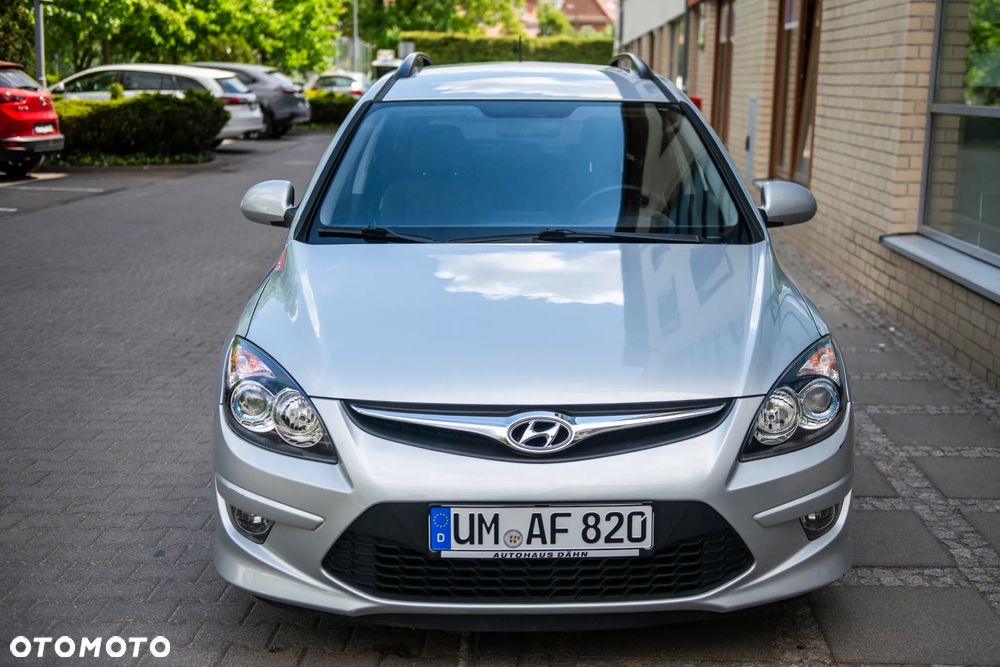 Hyundai i30 1.6 CRDi Premium - 1