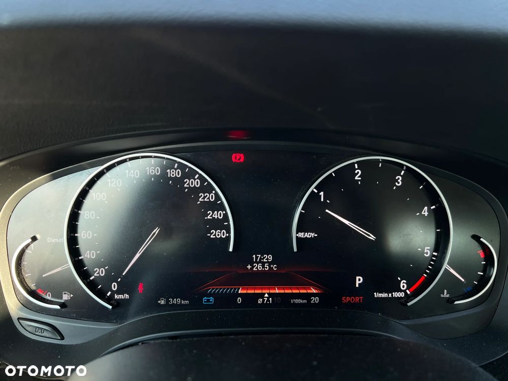BMW Seria 5 520d Sport Line - 18