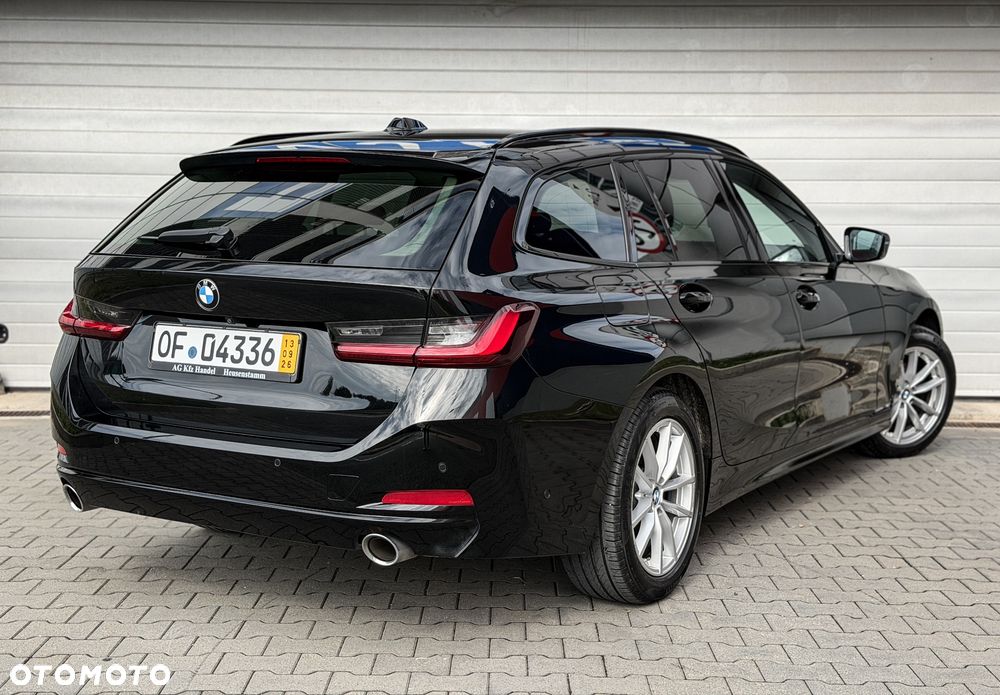 BMW Seria 3 318d Edition Luxury Line Purity - 6
