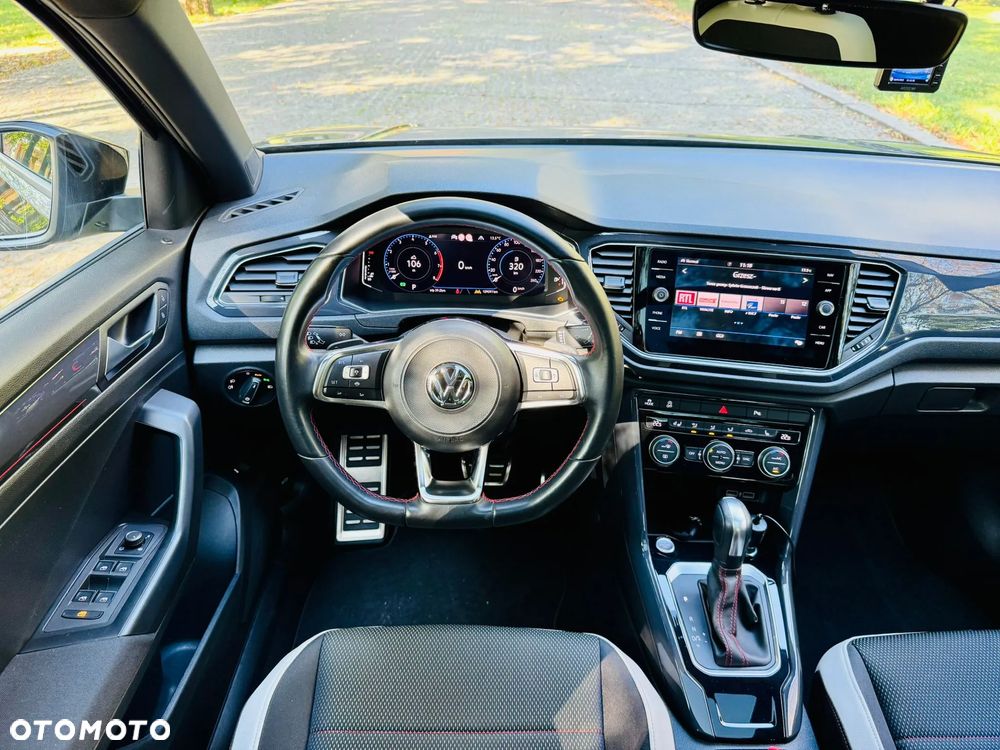Volkswagen T-Roc - 19