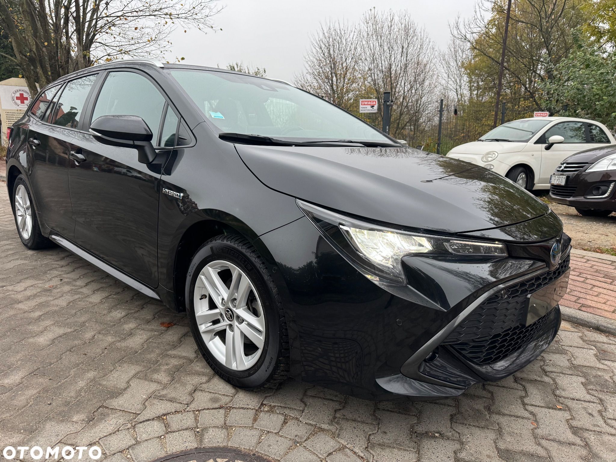 Toyota Corolla - 1