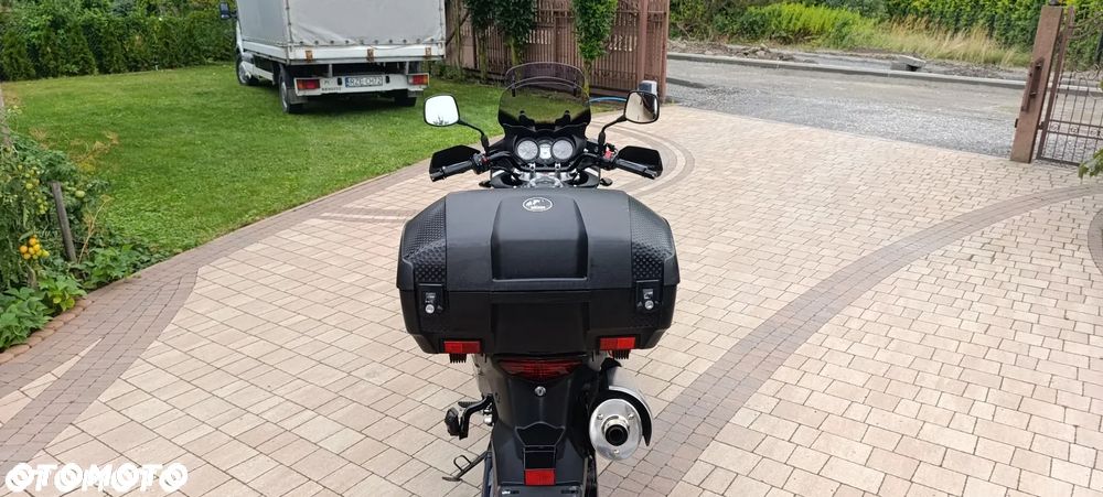 Suzuki V-STROM - 6