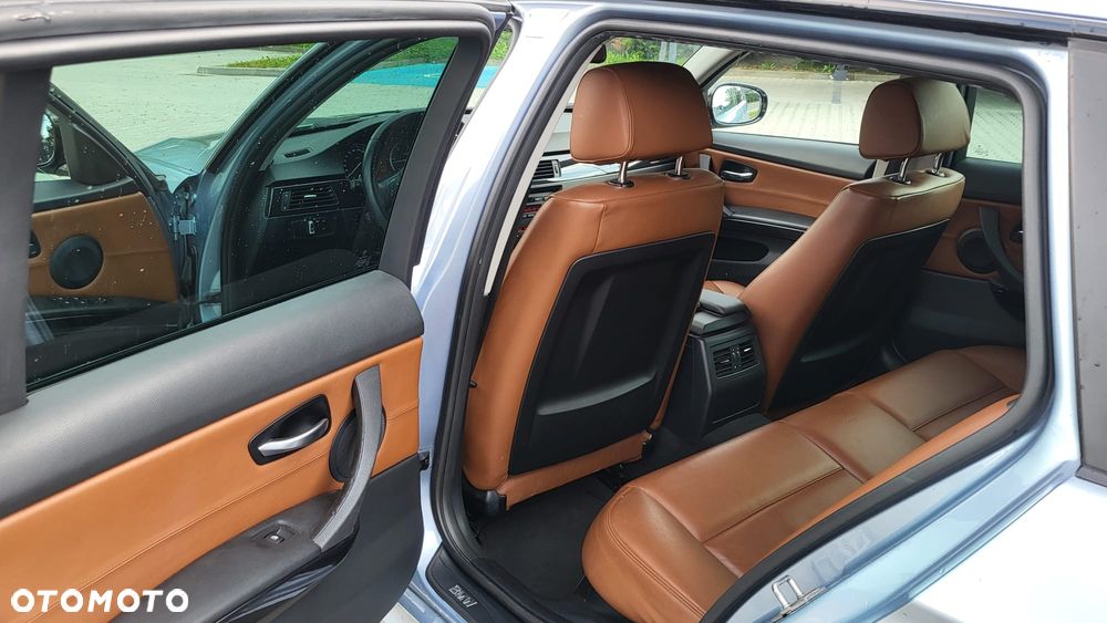 BMW Seria 3 - 10