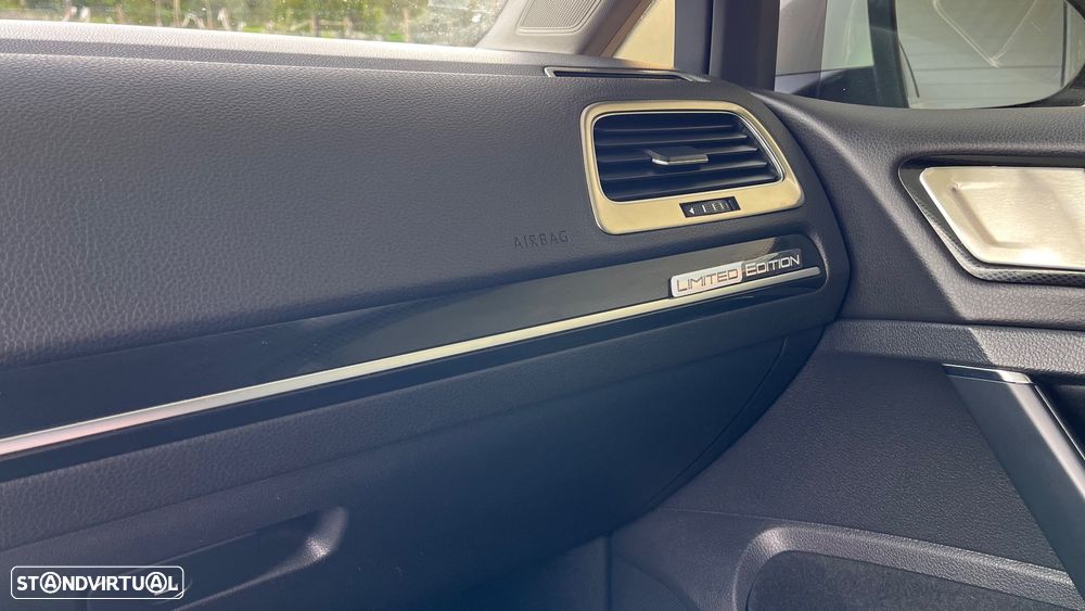 VW Golf Variant 1.6 TDi R-Line DSG - 3