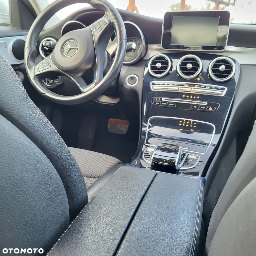 Mercedes-Benz Klasa C 180 7G-TRONIC Avantgarde - 6