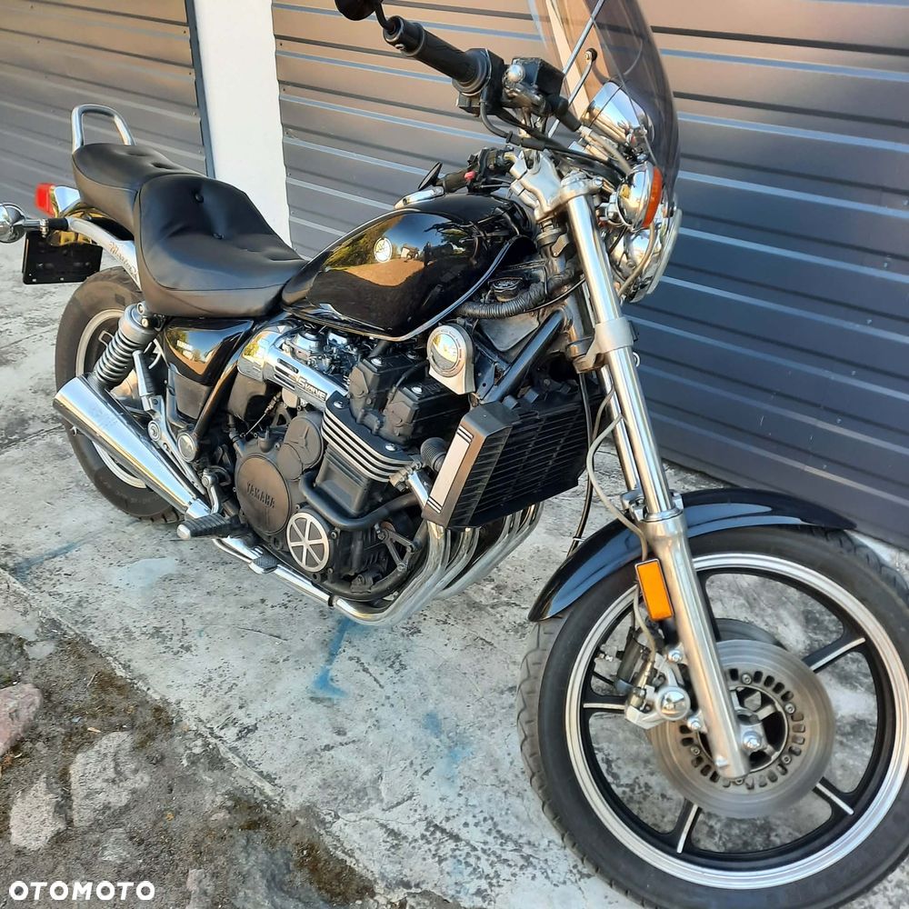 Yamaha XJ - 4
