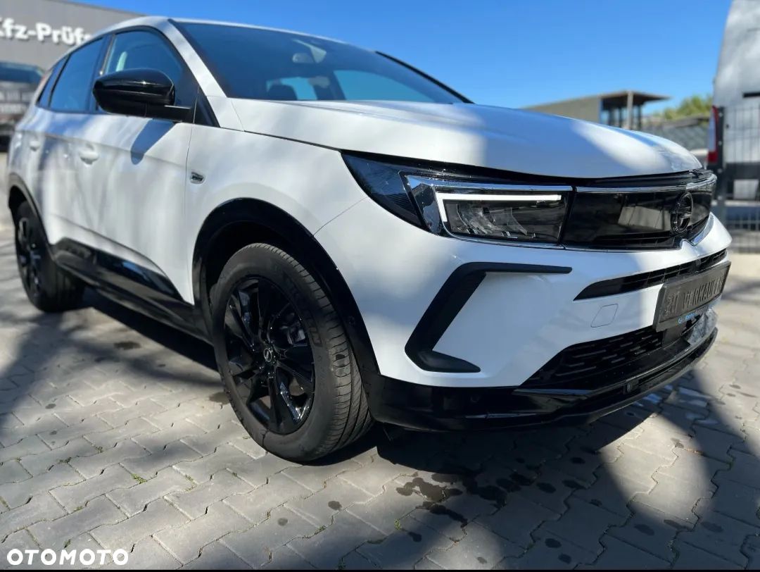 Opel Grandland - 1