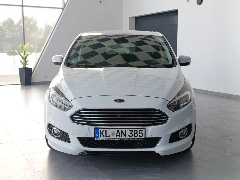 Ford S-Max - 7