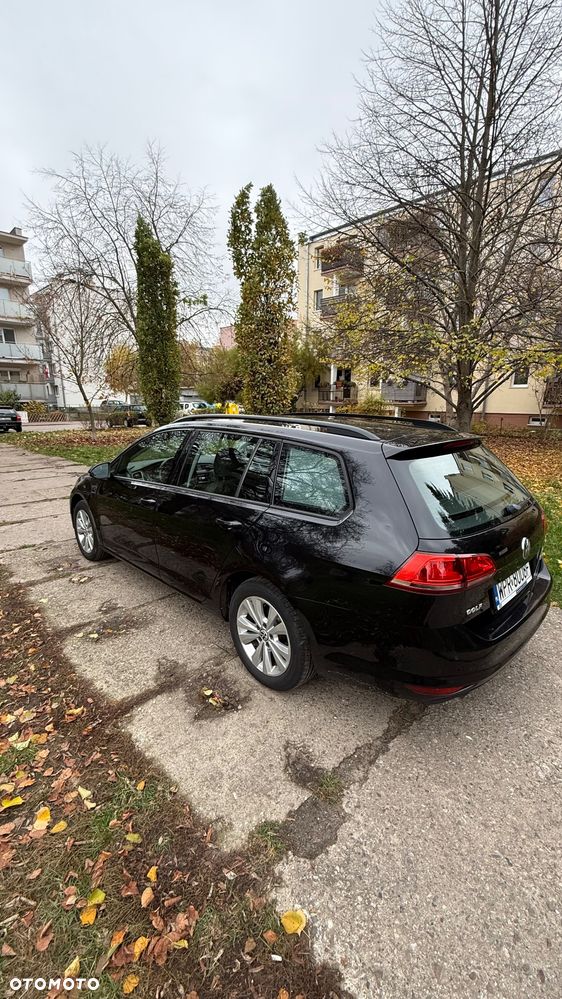 Volkswagen Golf 1.2 TSI BMT Comfortline - 9