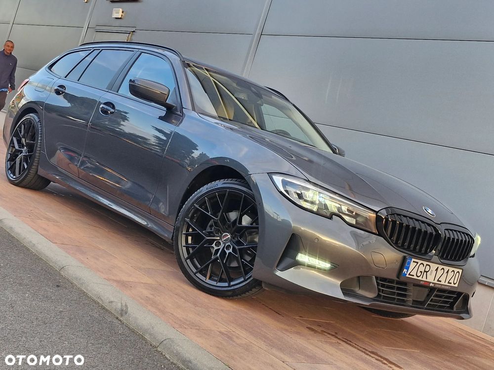 BMW Seria 3 320d Edition M Sport Shadow - 11