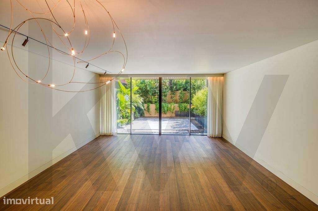 Exclusivo T3 de Luxo para arrendar com Terraço Ajardinado perto do Mar - Grande imagem: 3/29