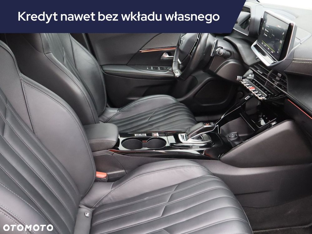 Peugeot 2008 - 11