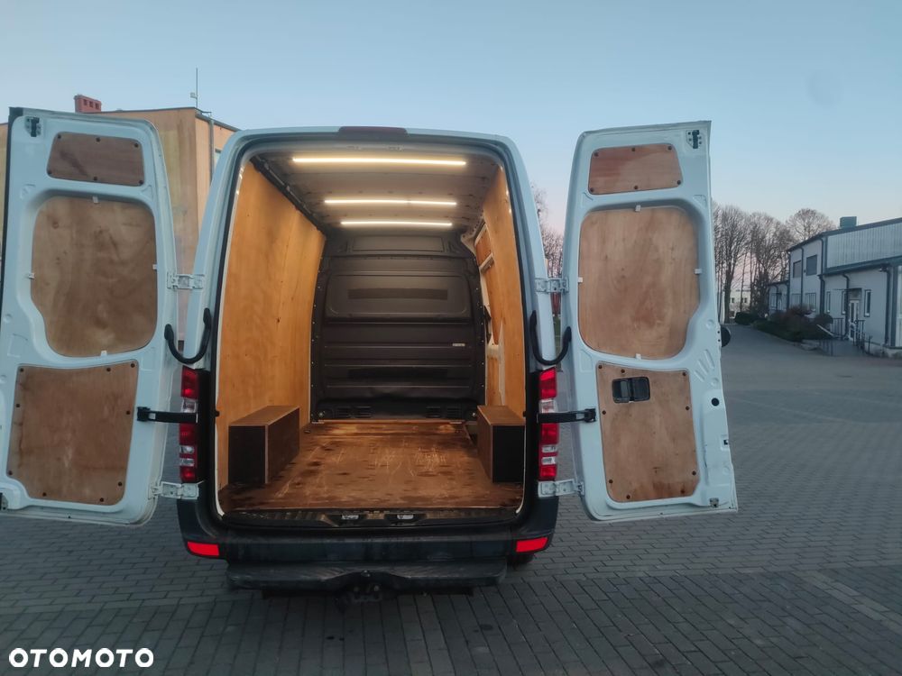 Mercedes-Benz SPRINTER - 9