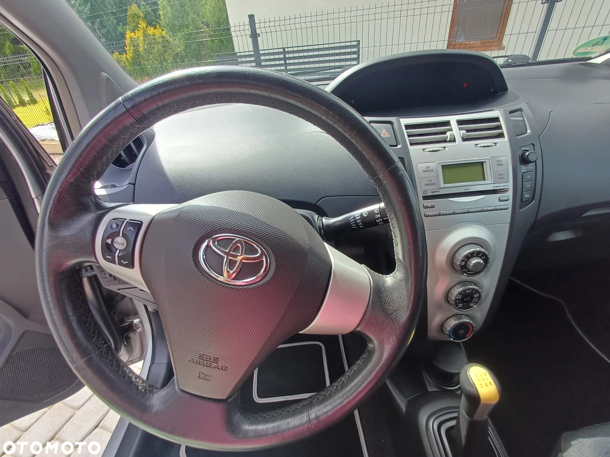 Toyota Yaris 1.0 VVT-i Comfort - 30