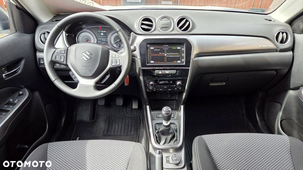 Suzuki Vitara 1.4 Boosterjet Premium 4WD - 12
