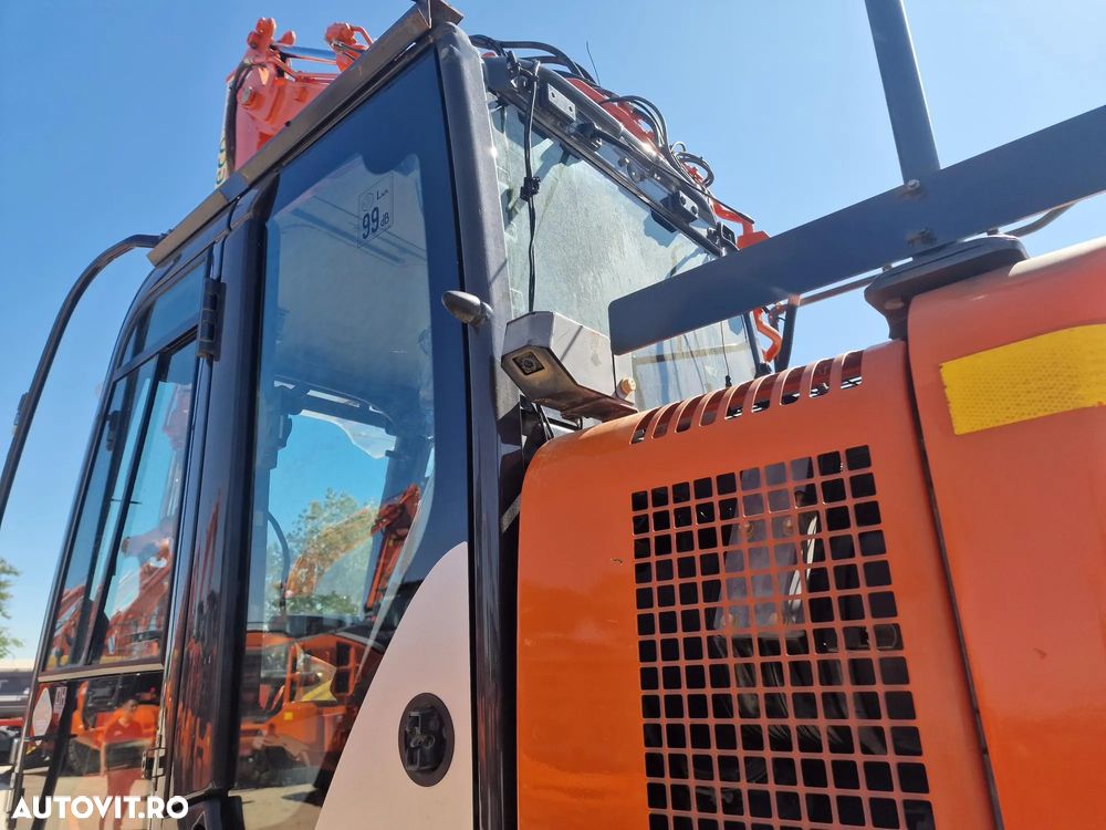 Hitachi ZX135, 2019, 4.880h, LAMA NIVELARE, compact,  15,7tone, Cupla rapida hidraulica, Cupa NOUA, inst picon, 3 camere luat vederi, Ad sapare 6m, Ridica 7,5t, latime 2,49m, Motor Isuzu 104CP, Antifurt, consum 7,8l/h, posibilitate leasing, PROMOTIE 76900EUR - 20