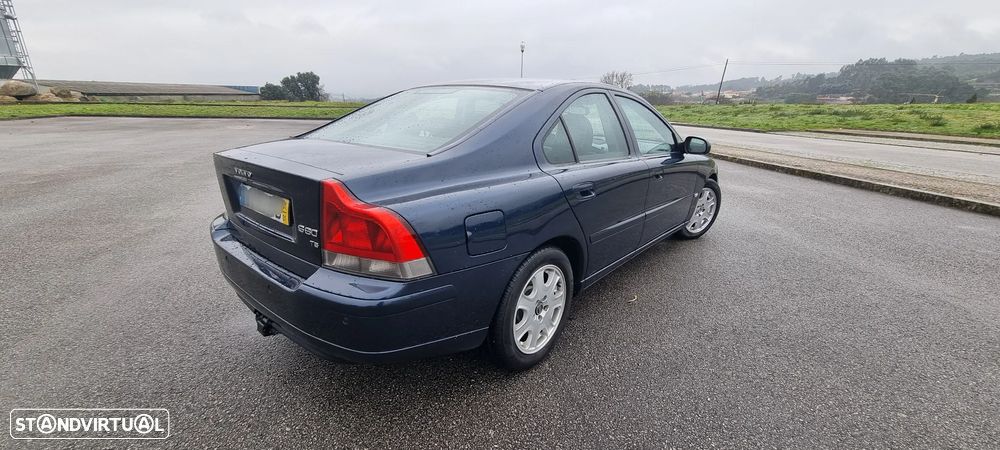 Volvo S60 2.3 T5 - 3