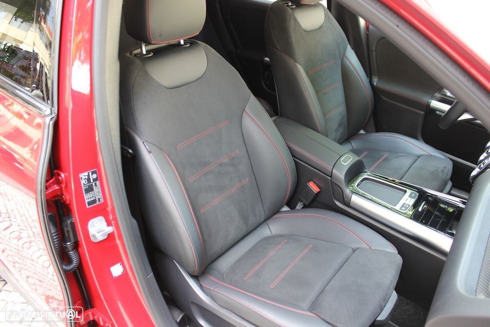 Mercedes-Benz GLA 250 e 8G-DCT AMG Line - 27