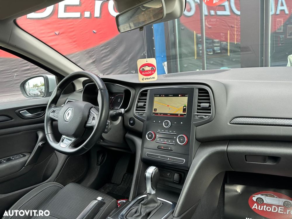 Renault Megane - 8