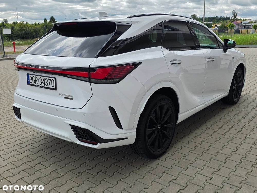 Lexus RX - 9