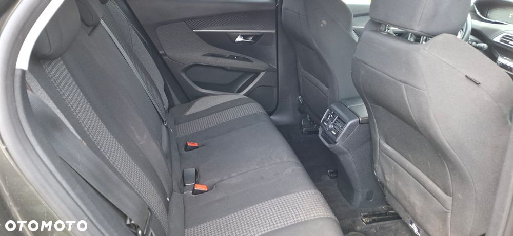 Peugeot 3008 1.2 PureTech Allure S&S EAT6 - 14