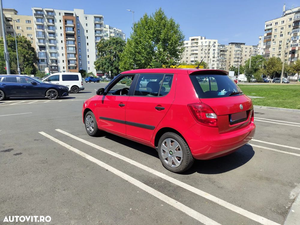 Skoda Fabia 1.2 HTP Ambiente - 6