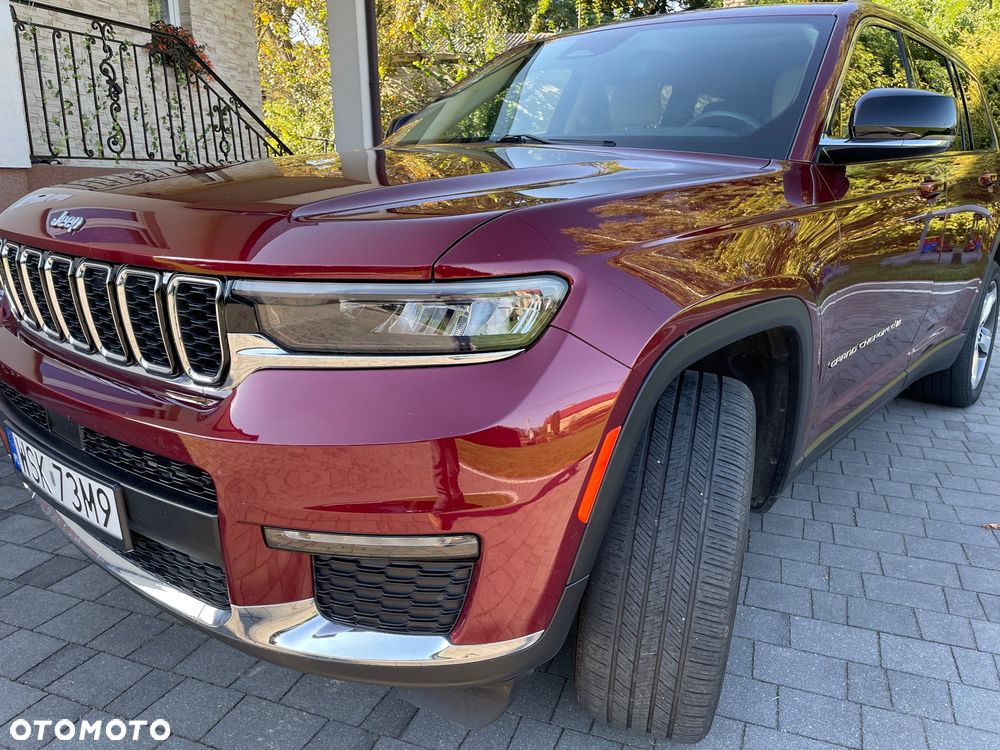 Jeep Grand Cherokee - 12