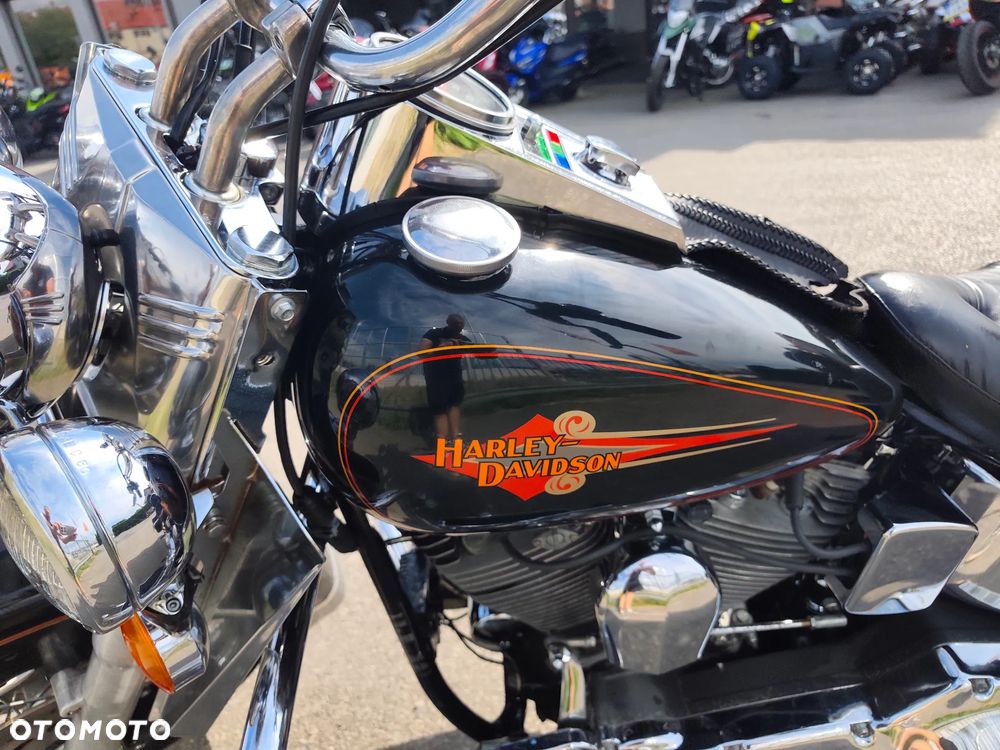 Harley-Davidson Softail Heritage Classic - 16