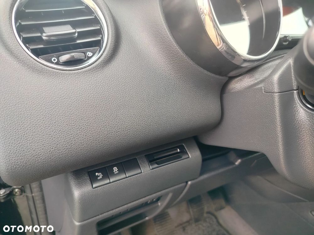 Peugeot 3008 155 THP Premium - 28