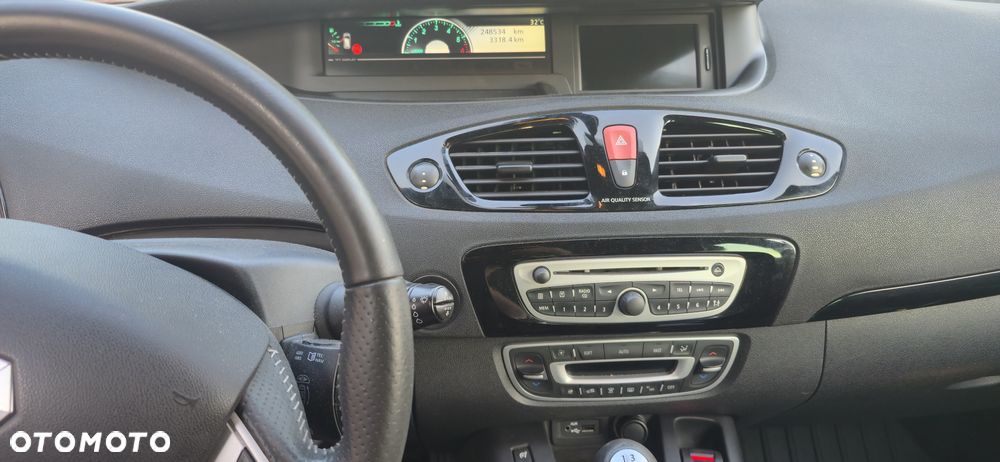 Renault Scenic 1.6 dCi Energy Bose Edition S&S - 3