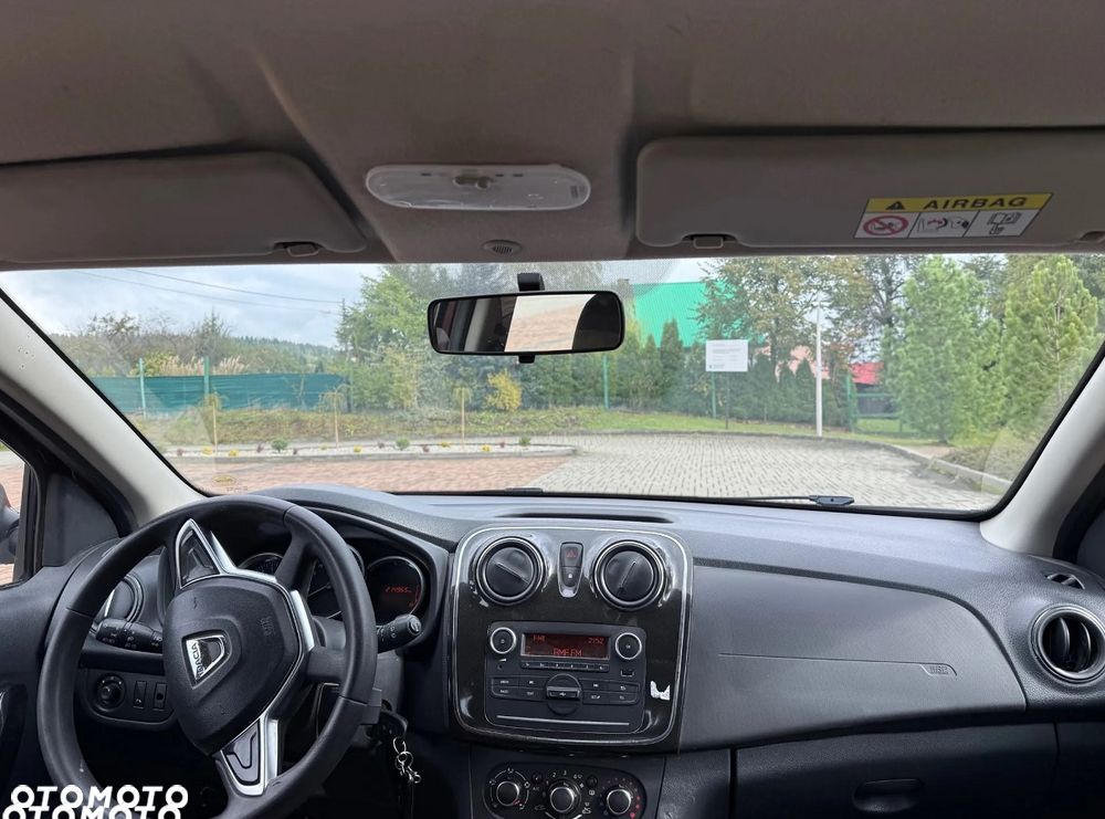 Dacia Sandero dCi 90 S&S Laureate - 11