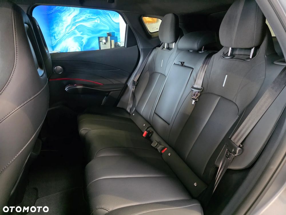 Omoda 7 1.5 T-GDi Super Hybrid Luxury - 16