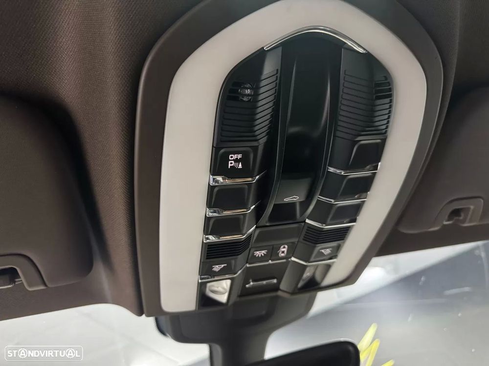Porsche Panamera S e-Hybrid - 23