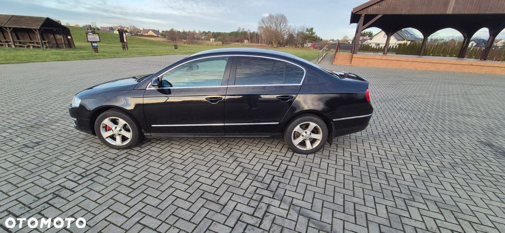 Volkswagen Passat 2.0 TDI Comfortline - 7
