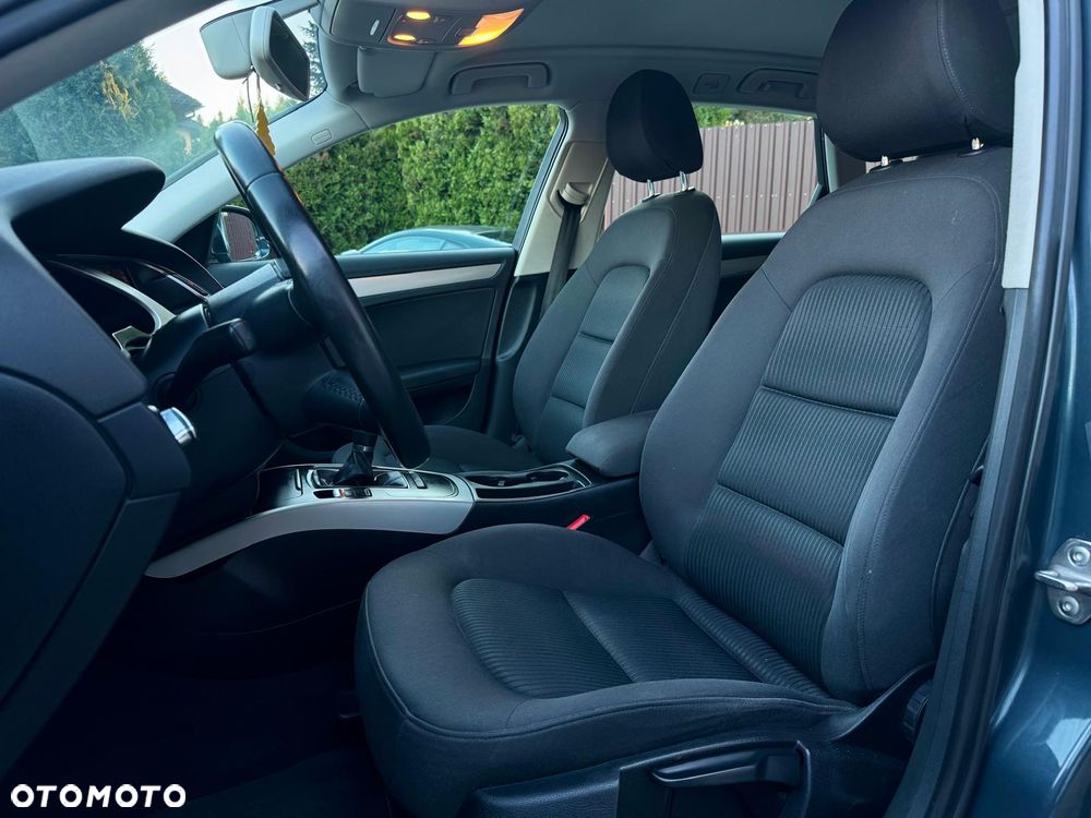 Audi A4 Avant - 8